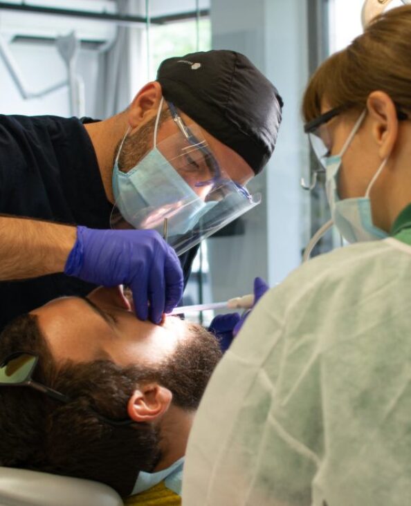 Treatment implant saliev dental care