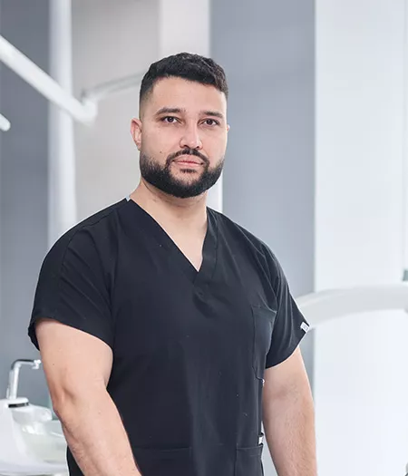 Д-р Румен Алексиев, Saliev Dental Care