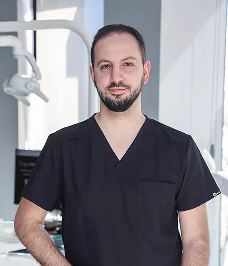 Д-р Шукри Шекиров, Saliev Dental Care